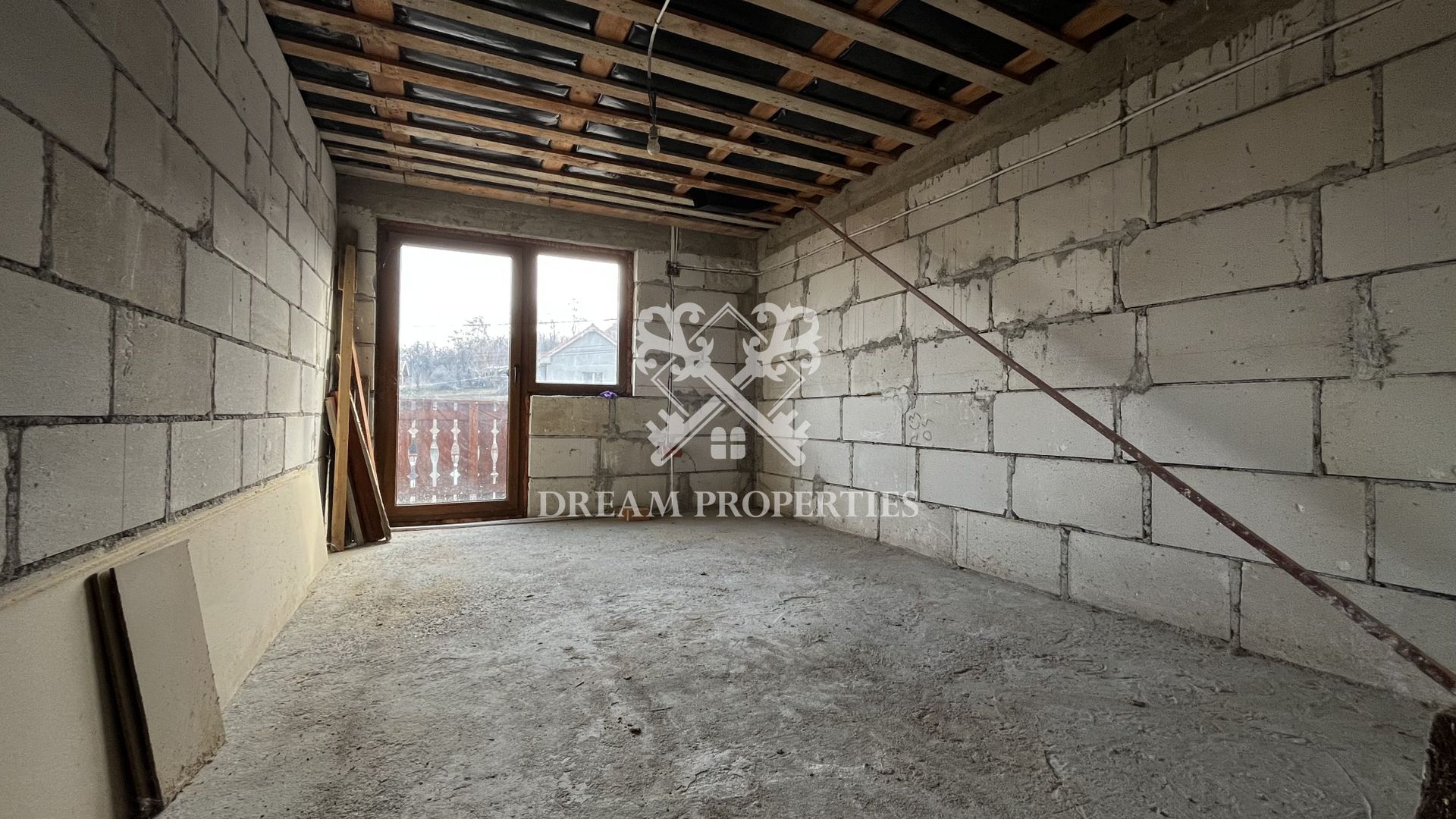 Casa individuala 6 camere, teren 700 mp, zona Dezmir - Poză 5