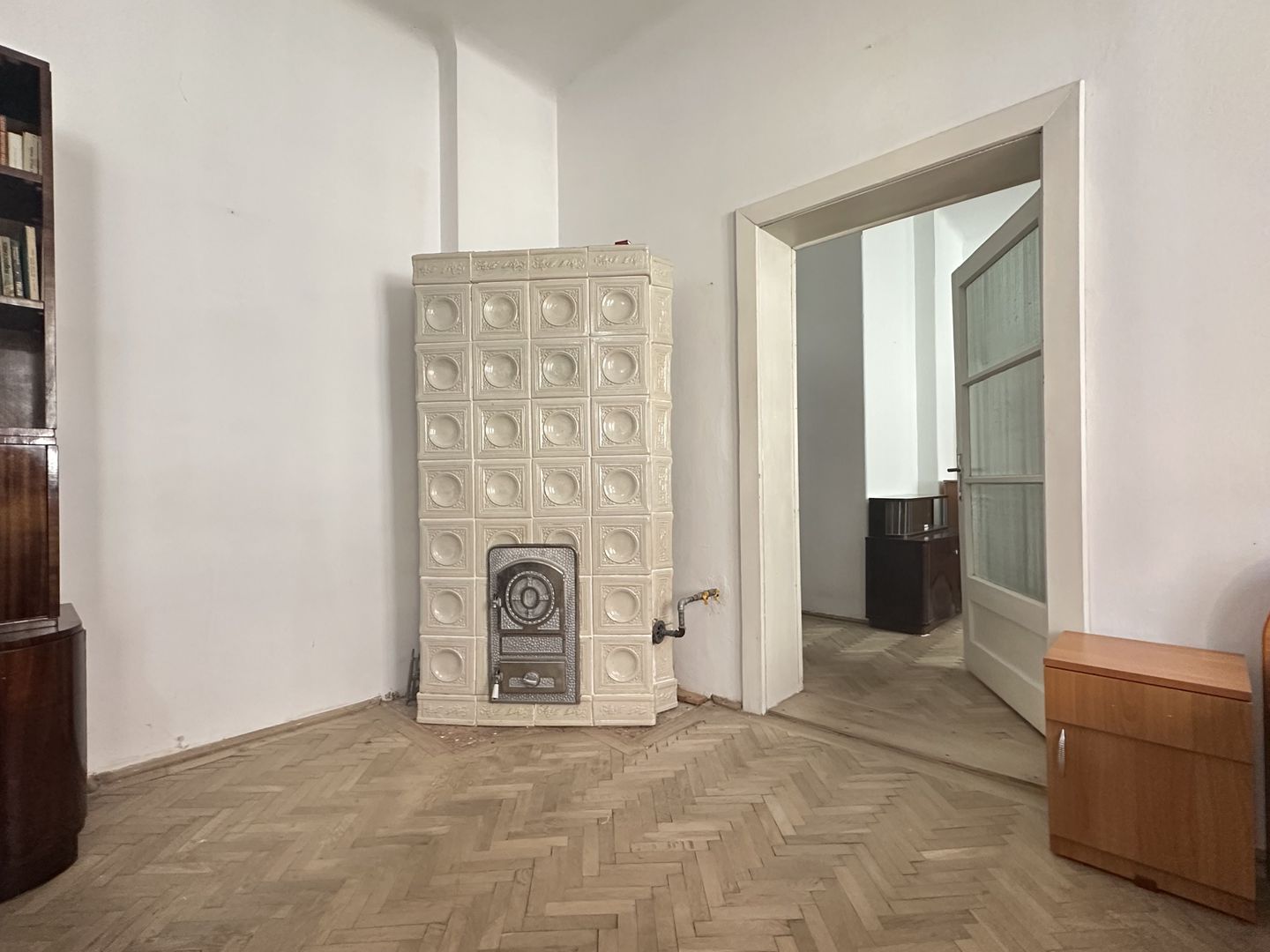 Apartament in casa spațios la doar 5-7 minute de Centrul Istoric - Poză 8