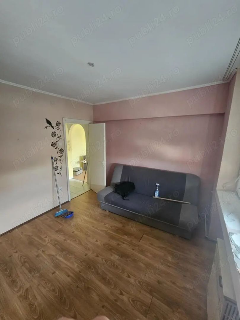 BRASADAS vinde apt 3 cam NEFINISAT etaj 4/4 in Micro 16. - Poză 4