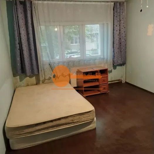 Apartament cu 4 camere in zona Gorjului - Poză 5