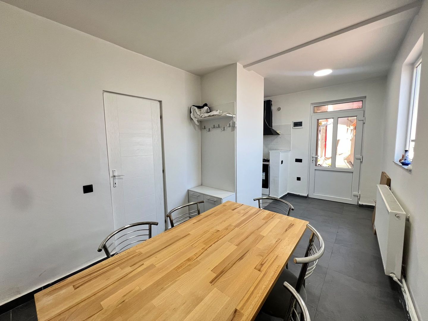 Casa individuala cu 3 camere | Curte cu terasa | Gratar din caramida | Parcare - Poză 7