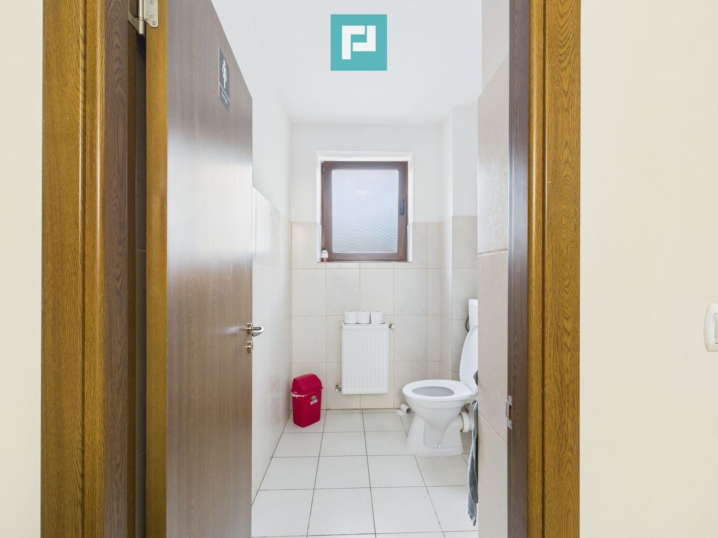 Casă  spațioasă cu 5 camere, Aradului - Poză 21