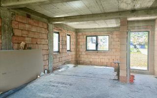 Casă individuală de vânzare | 4 Camere | 110 mp | Dezmir - Poză 1