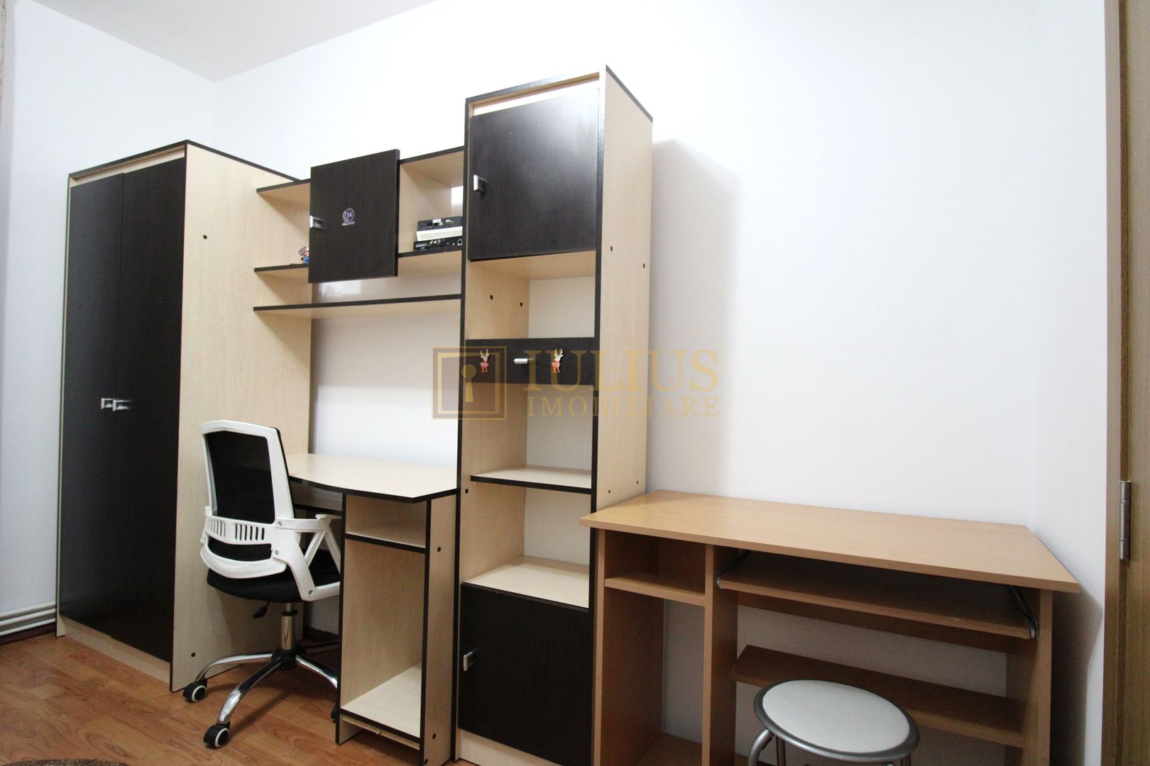 3 camere, Gheorghe Lazar, centrala proprie. - Poză 10