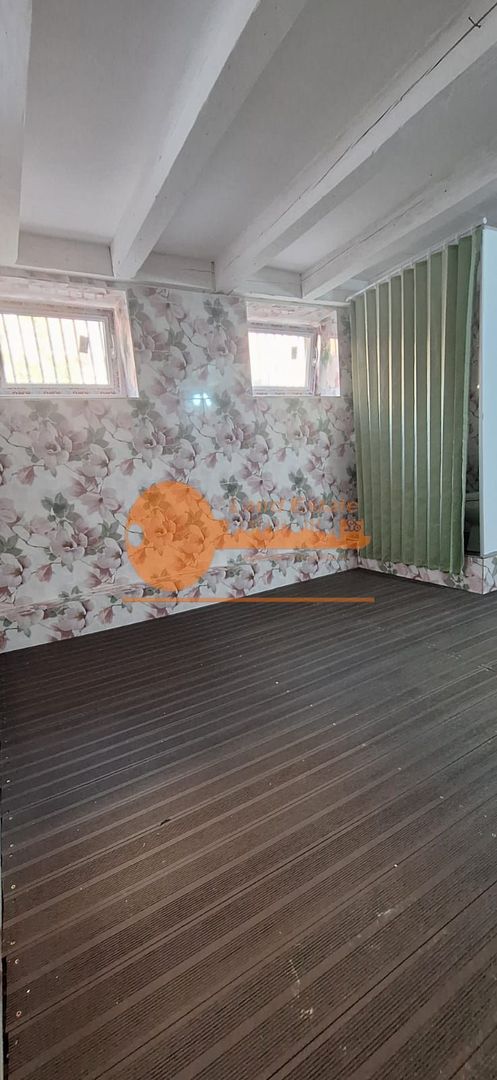 Casa cu 7 camere, fiecare cu grup sanitar propriu – Calea Plevnei - Poză 23