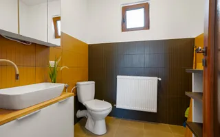 Casă cu 3 dormitoare și două băi LA CHEIE - Poză 12