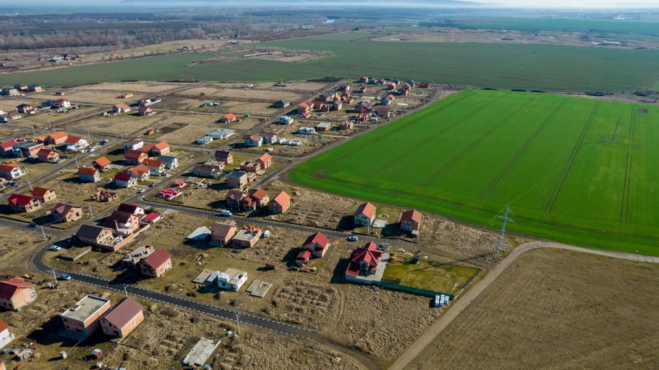 Loc de casă în Fântânele - Poză 5