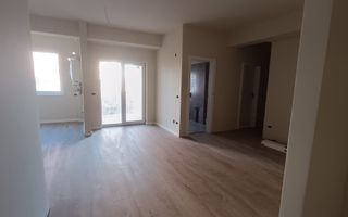 Apartament cu trei camere si gradina proprie - Poză 6