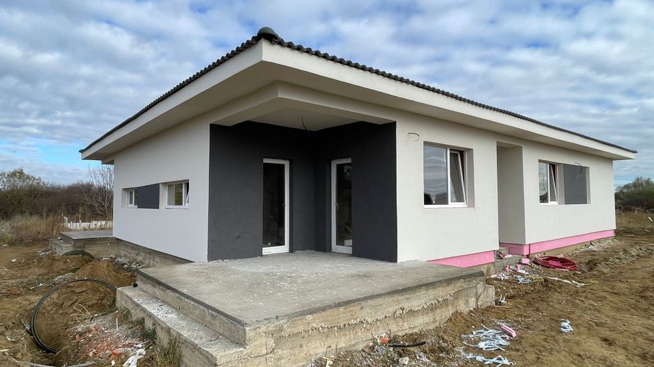 Duplex -3 camere-101000€ | BUCOVAT | - Poză 1