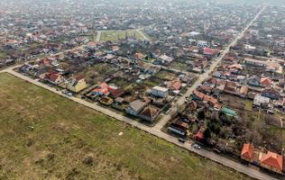 Casă de renovat cu 773 mp teren la preț de apartament