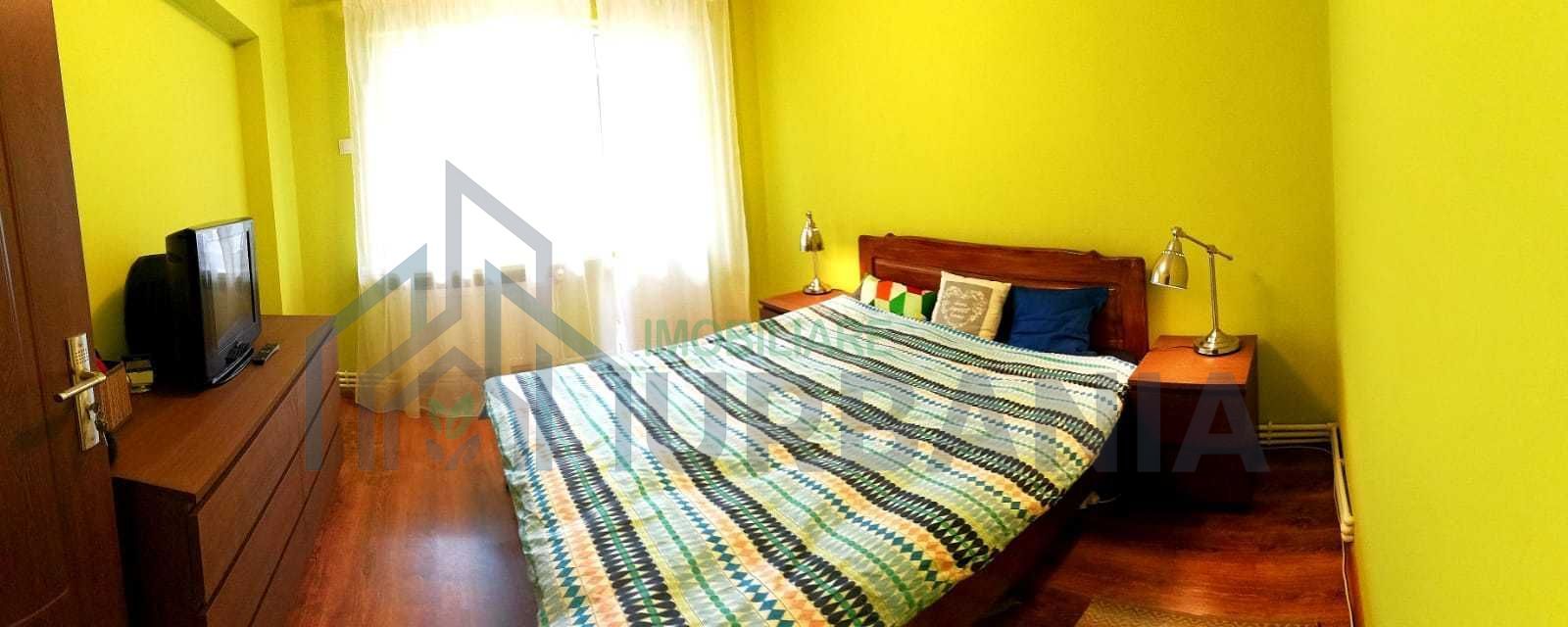 Apartament 3 camere, Podu Roș – bloc 1001 Articole, renovat, 2 balcoane, 10 min Palas - Poză 4