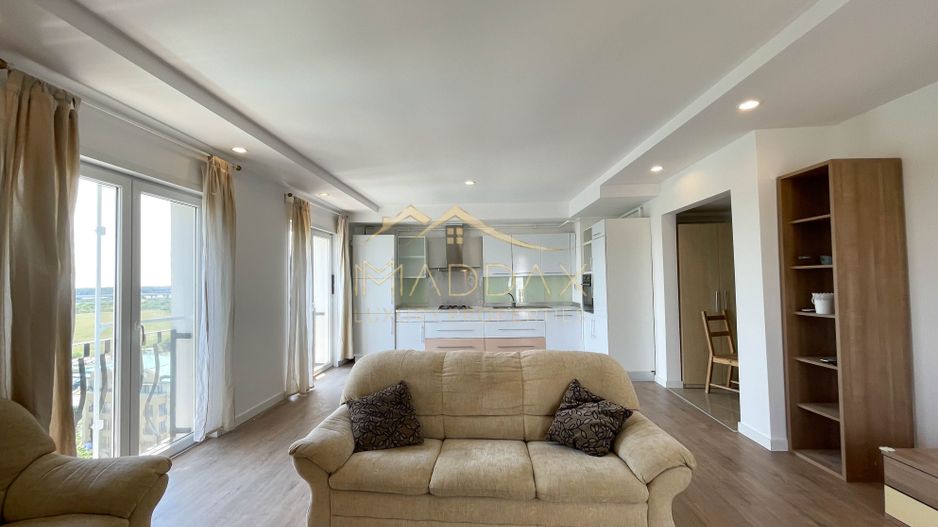 Apartament cu 3 camere // Complex Cosmopolis - Poză 4