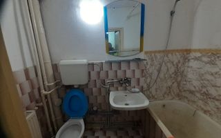 APARTAMENT 3 CAMERE ETAJ 2 ROTUNDA  CAMPULUNG - Poză 14