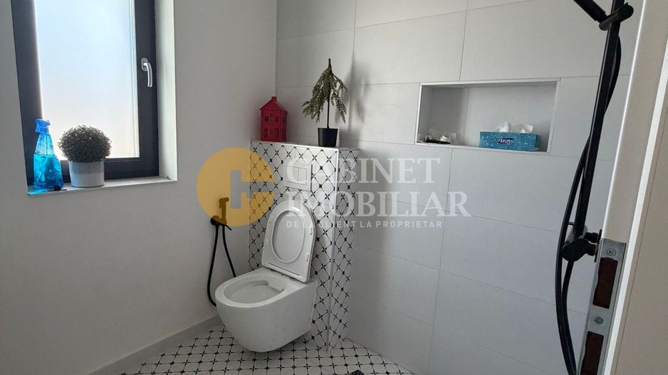 🏡 VILĂ DEOSEBITĂ MIROSLAVA - Poză 4