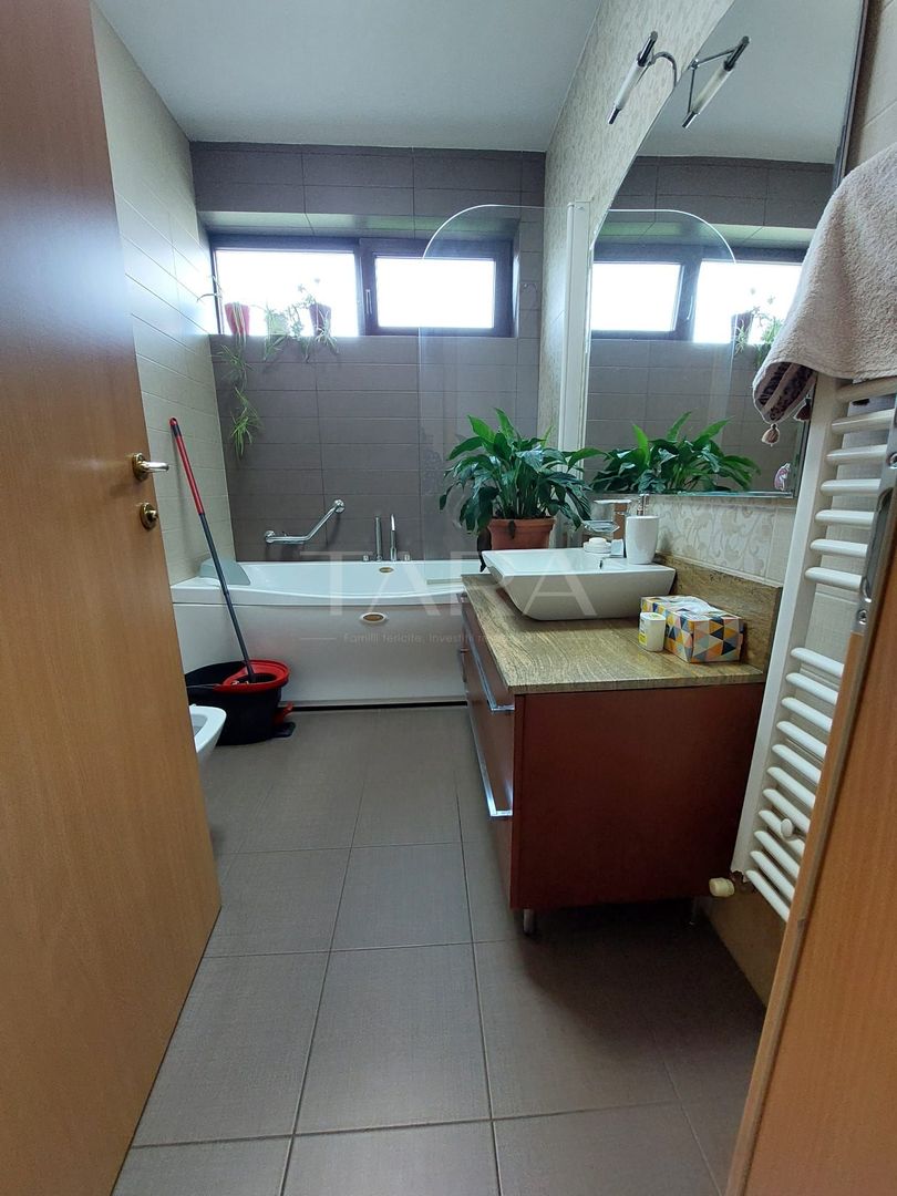 Casă cu 5 camere. de vânzare in Floresti, zona Parcului Poligon. - Poză 23