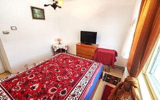 3 Camere, Central, Ideal pentru Familie, Liniste, An '81 - Poză 13