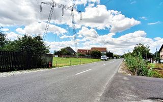 Brasov, cartier Stupini, teren intravilan 8500mp pe str Izvorului, 30 euro/mp - Poză 8