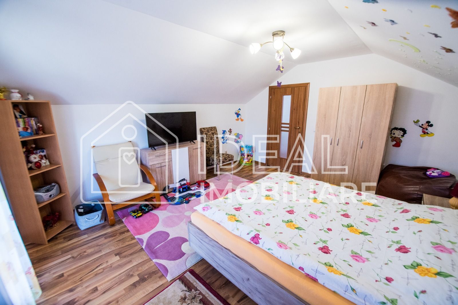 Casa Individuala cu 8 camere si 430 mp de curte, zona Calea Poplacii - Poză 28