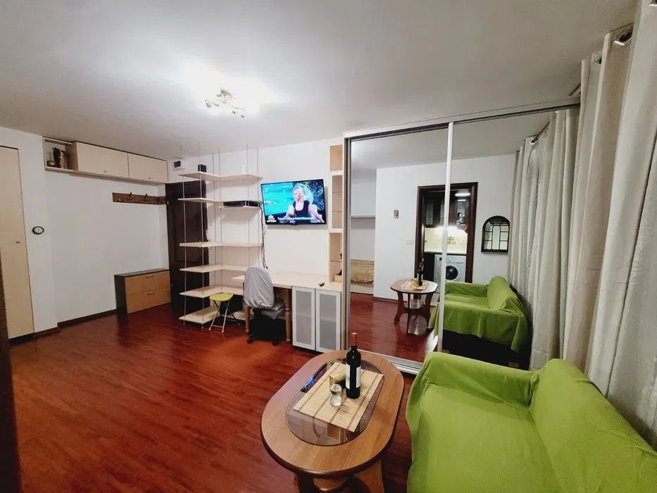 Garsoniera Tineretului - Timpuri Noi - Poză 1