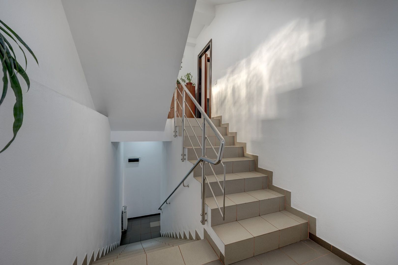 SI CASA SI AFACERE totul sub același acoperiș in Sector 5/Sălaj - LIDL - Poză 21