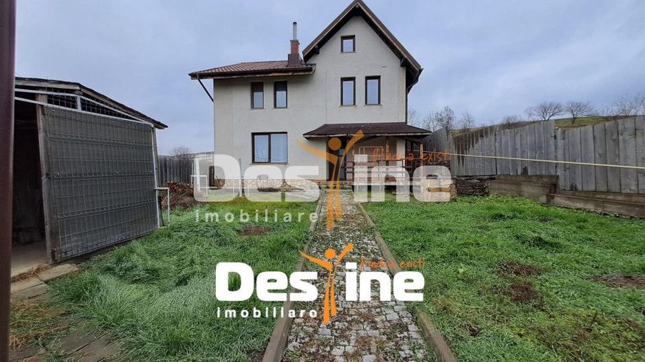 Casa individuala, P+1+POD,  100 MP + 500 mp TEREN, BOGONOS-LETCANI - Poză 1