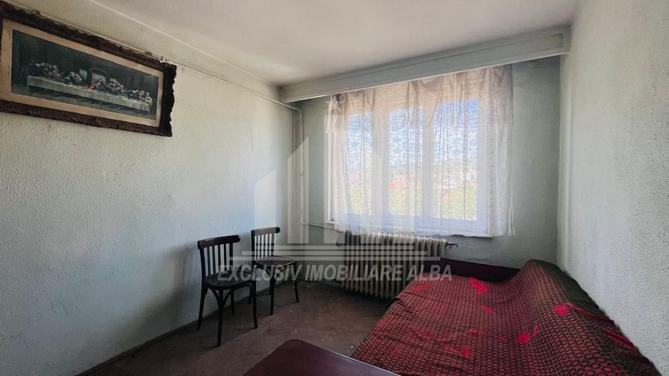 Apartament cu 2 camere decomandate, Cetate - Poză 3