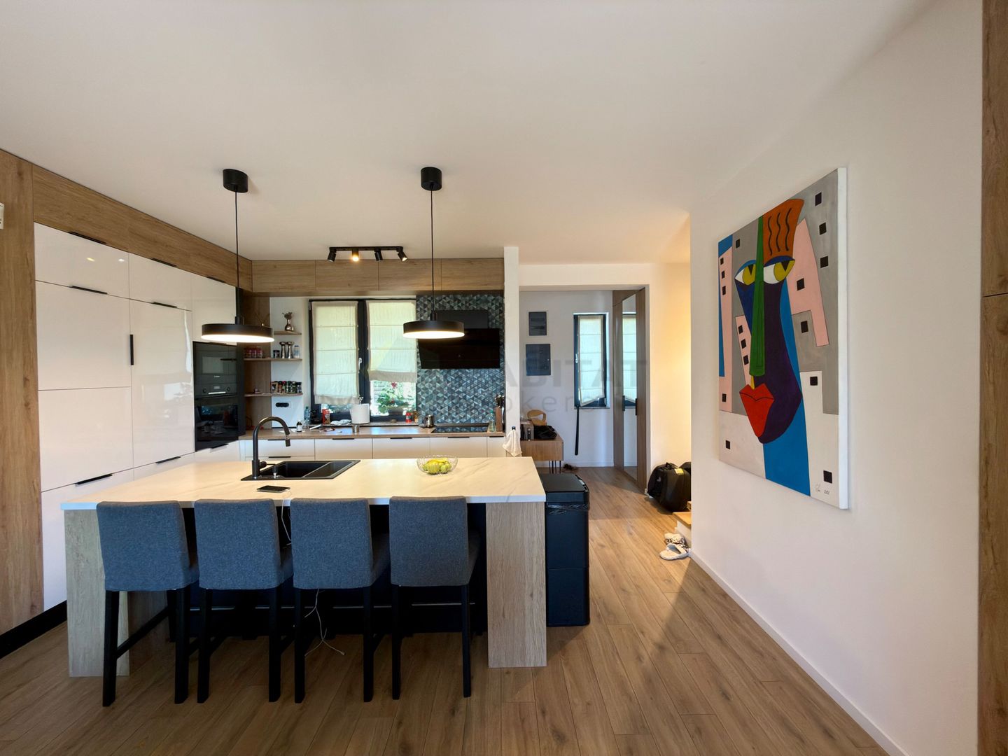 Vila 3 camere in stil scandinav, gata de mutare - Poză 4