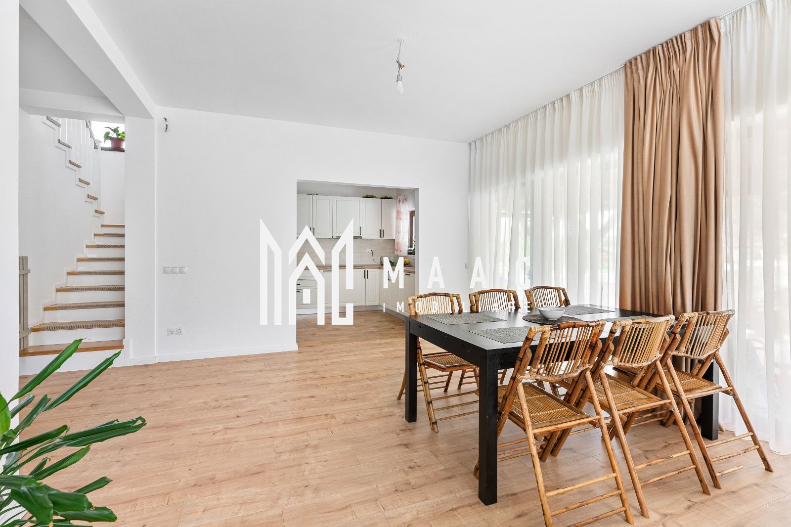 Casa 5 camere | Moderna | Teren 1036 MP | Tocile - Poză 8