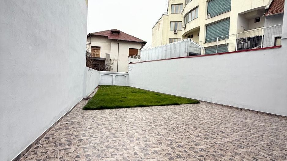 Vila individuala Icoanei Dacia - Poză 8