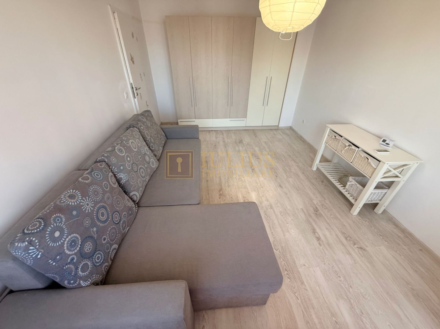 2 camere| Torontalului| apartament superb| loc parcare| - Poză 8