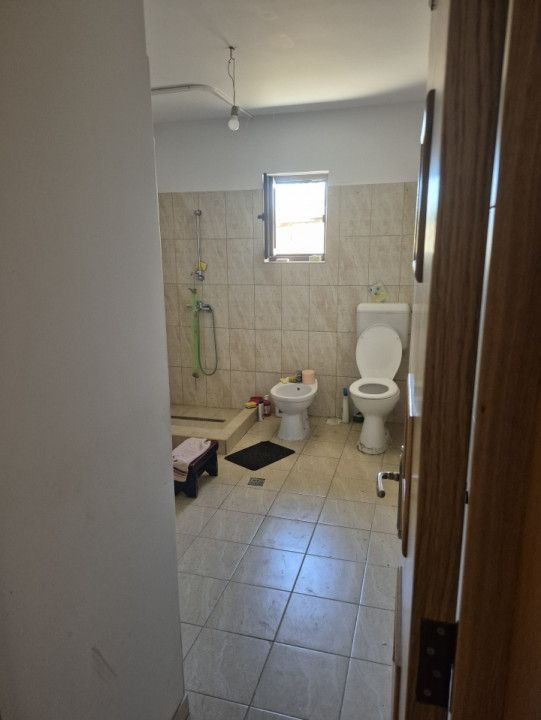 Casa individuala parter, Domnesti, zona Craitei-Foisorului. Investitie buna. - Poză 12