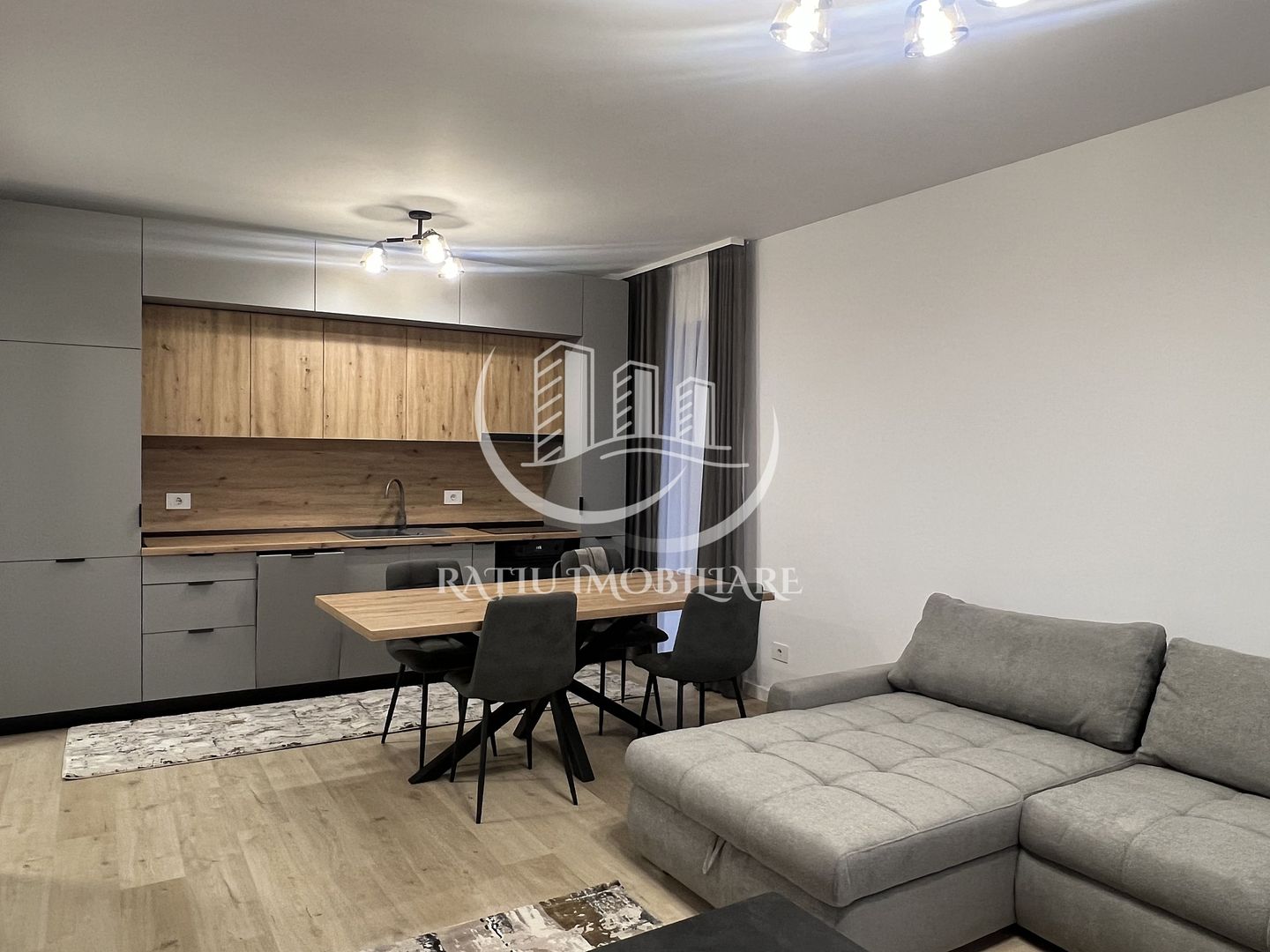 Apartament cu 3 camere | Parcare Subterana | Prima Arena | Oradea - Poză 3
