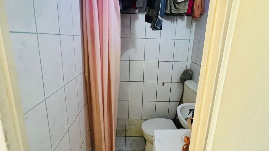 Garsoniera in zona Rogerius - Poză 3