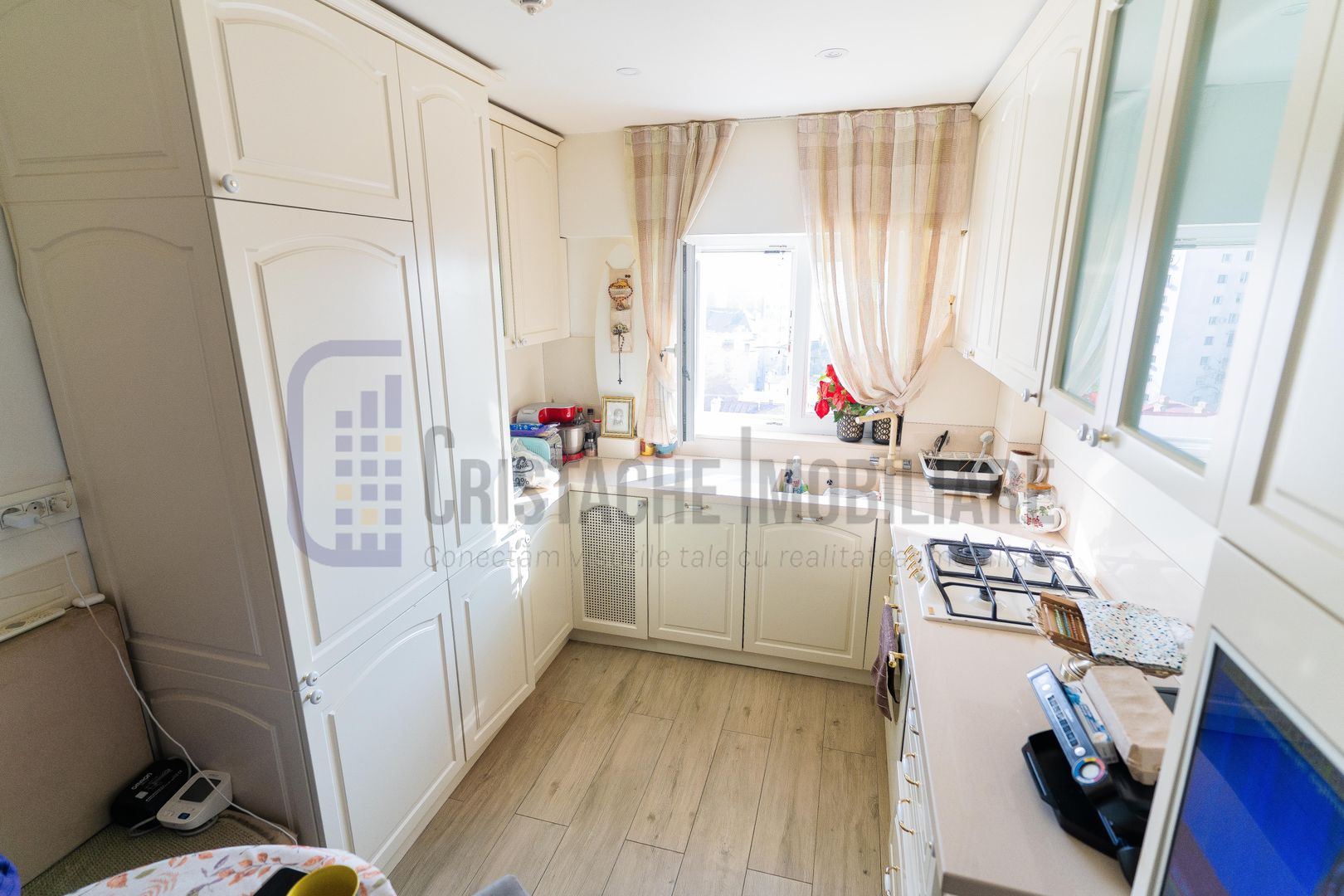 🏡 Apartament 4 camere de vânzare – Zona Piața Iancului | 217.000 € (negociabil) - Poză 6