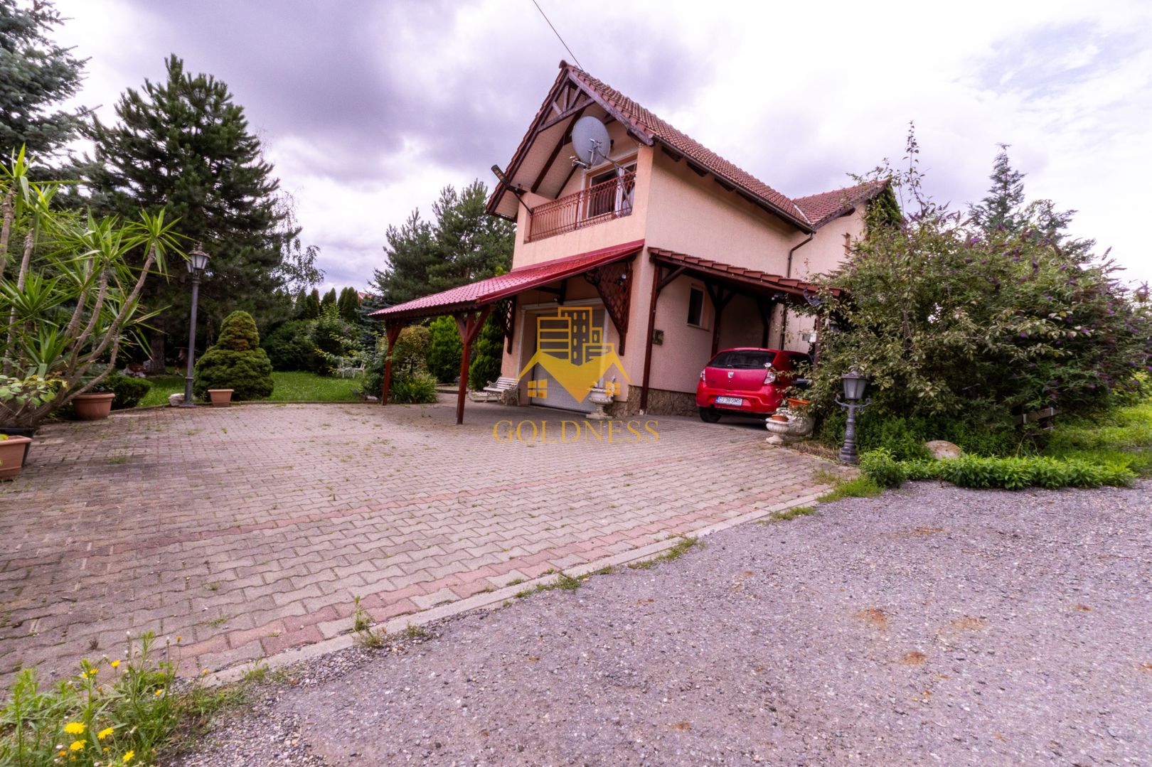 Casa individuala, 5 camere, dressing,garaj, 1000 mp gradina, Borhanci - Poză 11