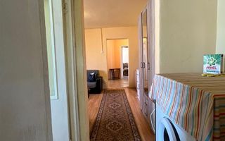 Apartament cu 3 camere2 bai si 2 balcoane situat in zona Dambovita - Poză 7