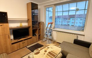 Ofer spre închiriere apartament cu 2 dormitoare !!