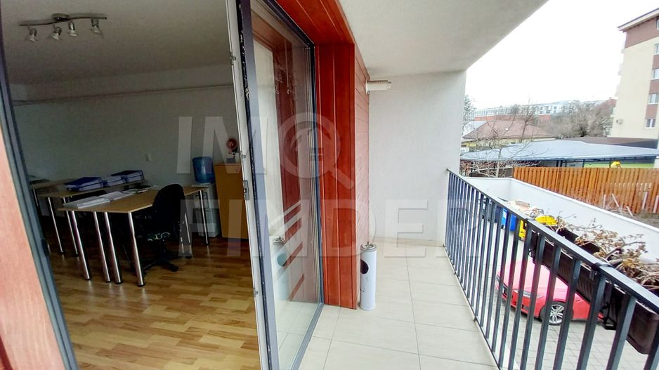 Apartament Bloc Nou etajul 1 cu 2 parcari Subterane - Poză 6