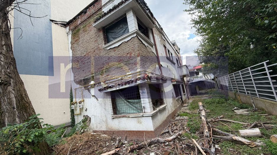 VANZARE TEREN CU VILA INDIVIDUALA DOROBANTI-FLOREASCA | 204MP | - Poză 9