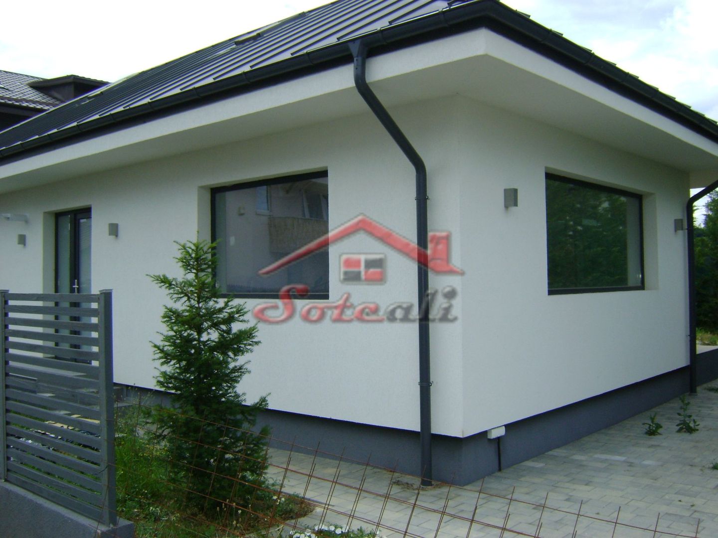 Casă Premium Parter Campina - Poză 1