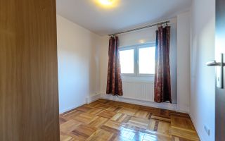 Apartament cu 3 camere în Vlaicu - Poză 7
