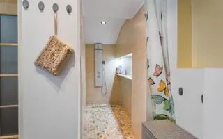 Casă / Vilă cu 4 camere de vânzare în Bucuresti - Poză 11