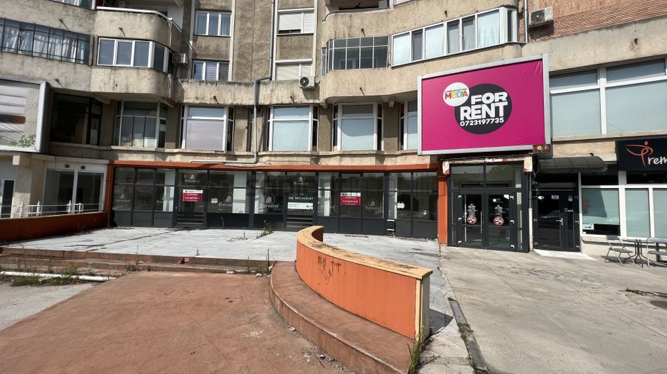 Sapient | Spațiu comercial + Teren _ Piața Ion Creangă, Oradea - Poză 3