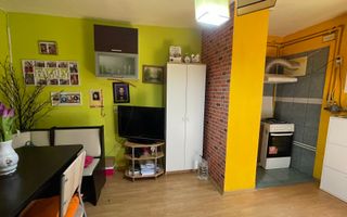 Apartament cu 2 camere parter -zona buna și linistita - Poză 3