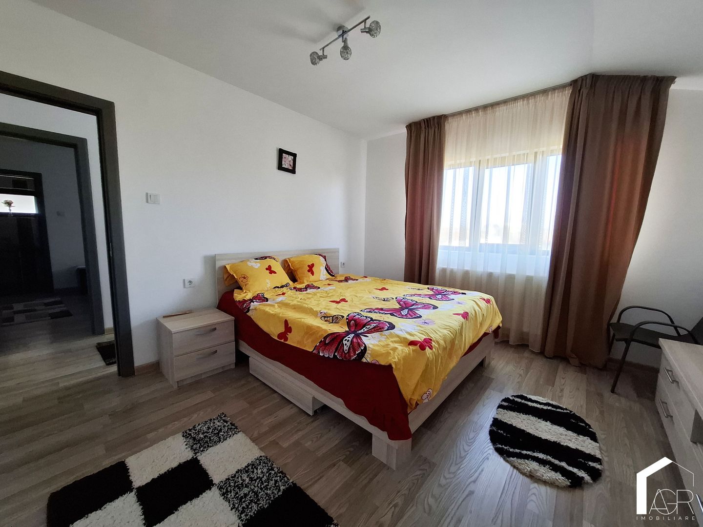 Vila cu 7 camere de vanzare in Paulesti - Poză 17