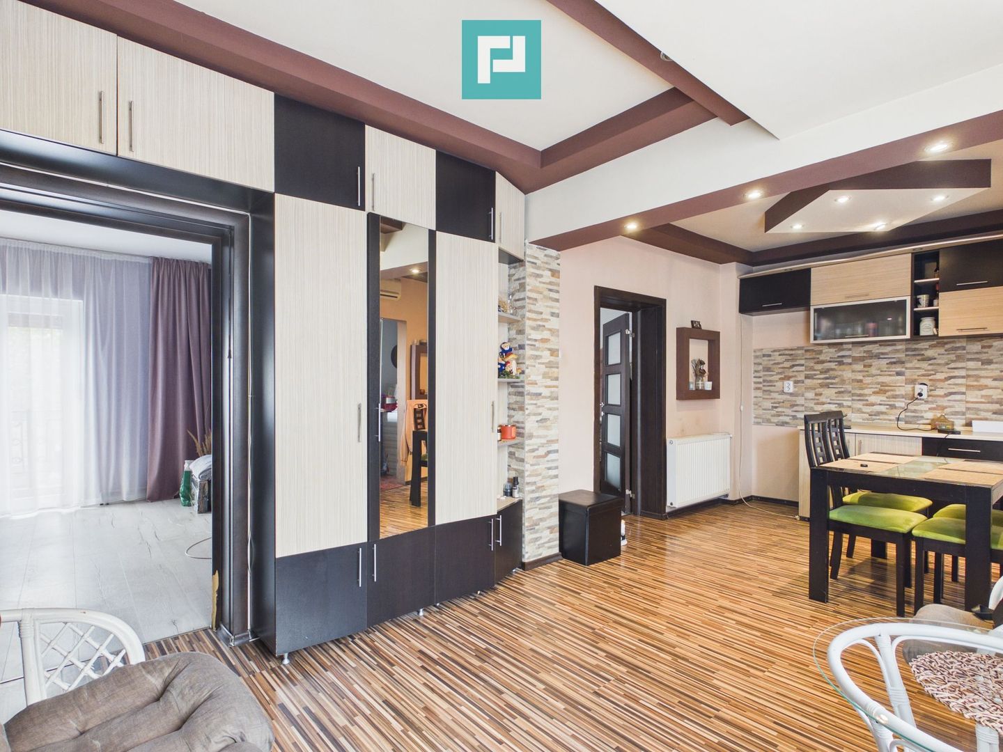 Casă la curte, 65 mp utili, 2 camere, curte mare - Poză 18