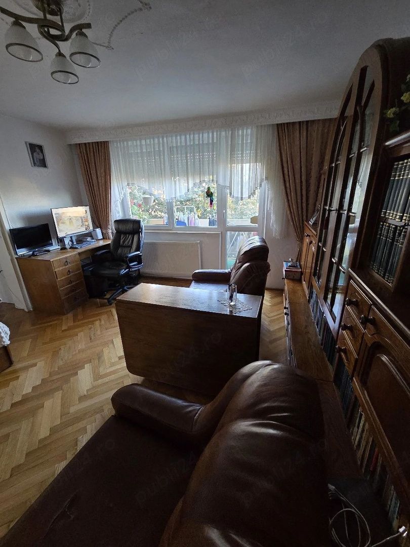BRASADAS vinde ap 3 cam etaj 4/4 zona Closca. - Poză 2