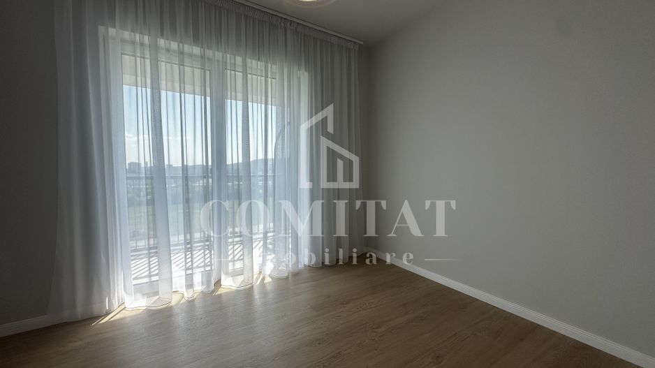 Apartament 3 camere | Ultrafinisat | Zona Spitalului Regional - Poză 14