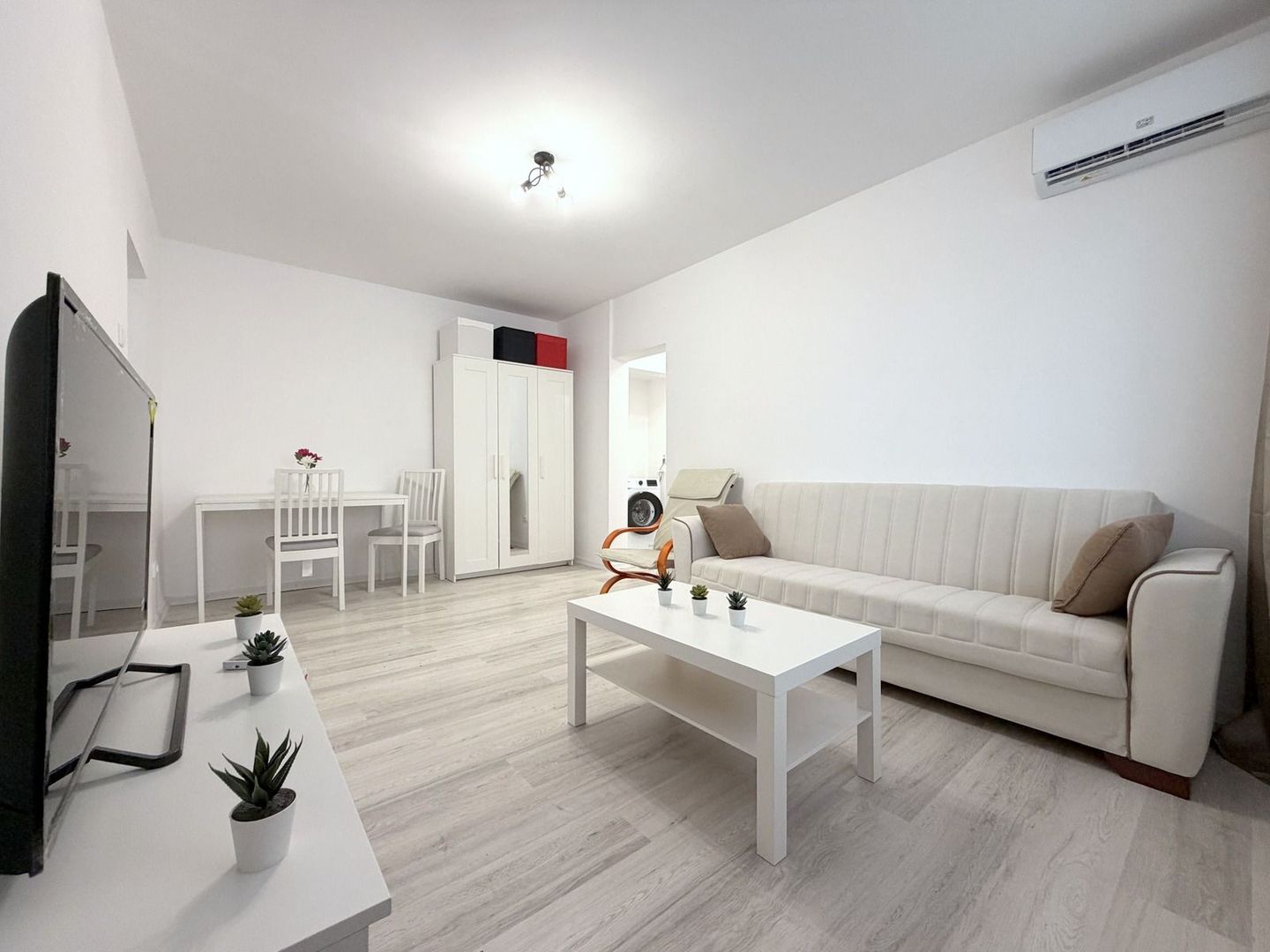 2 camere la cheie Pajura-Poligrafiei-Piata Presei - Poză 1