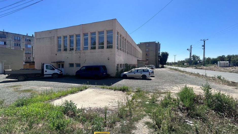 De Vânzare Hală Industrială – Lipova, Județul Arad - Poză 5